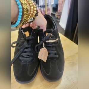 Vintage Louis Vuitton Sneakers